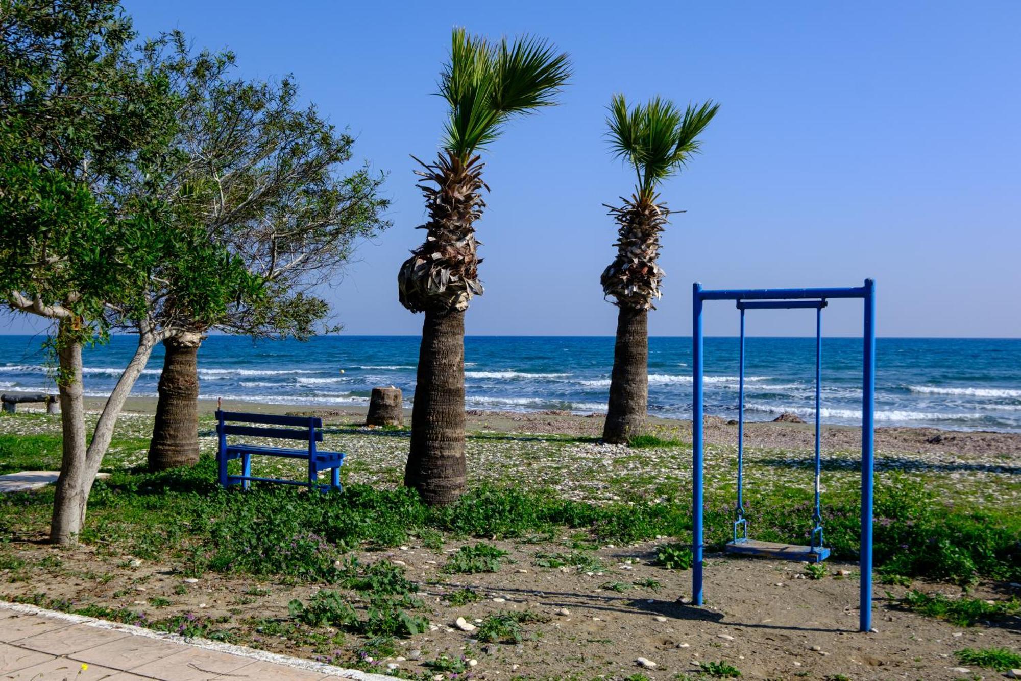 Demetris Apartment Meneou Bagian luar foto